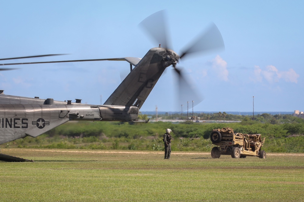 22nd MEU(SOC) | CAAT BLACK- Air Insert in Puerto Rico for Training Operations