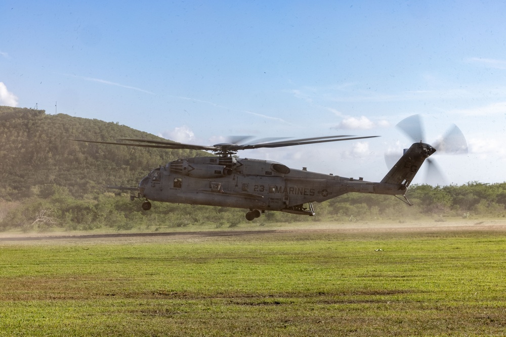 22nd MEU(SOC) | CAAT BLACK- Air Insert in Puerto Rico for Training Operations