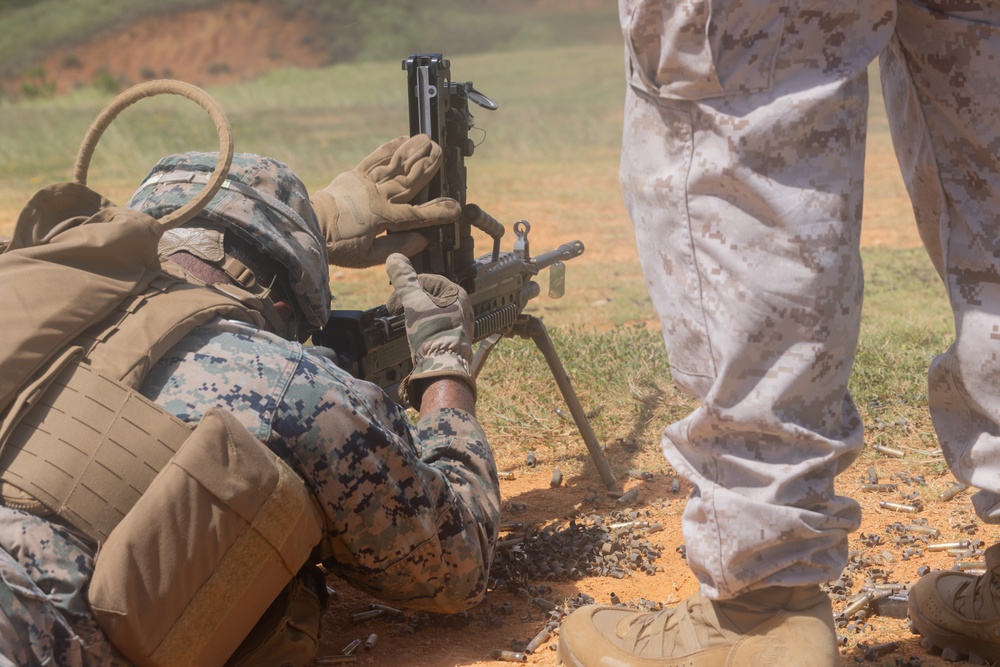 5th ANGLICO executes live-fire machine gun range