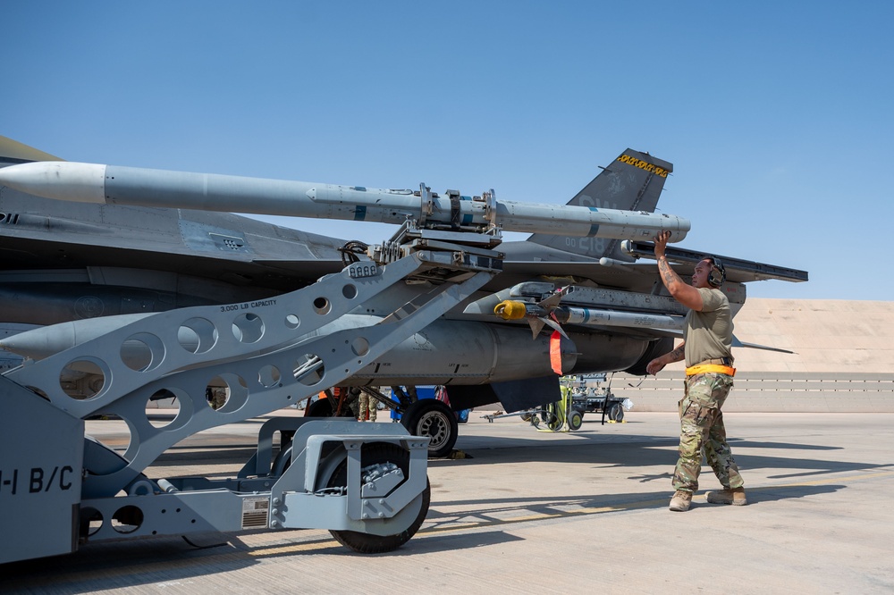 Payload Showdown: 378th AEW hosts CENTCOM’s largest load comp