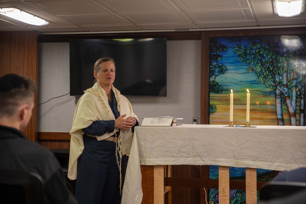 USS Gerald R. Ford (CVN 78) Rosh Hashanah Service