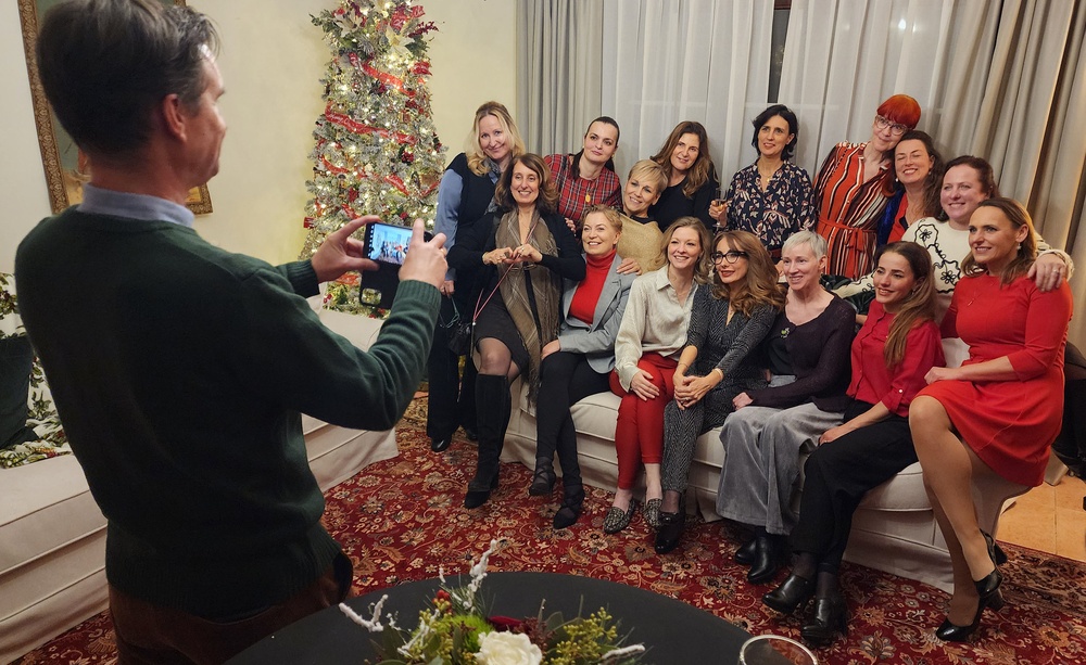 USNMR Holiday Reception