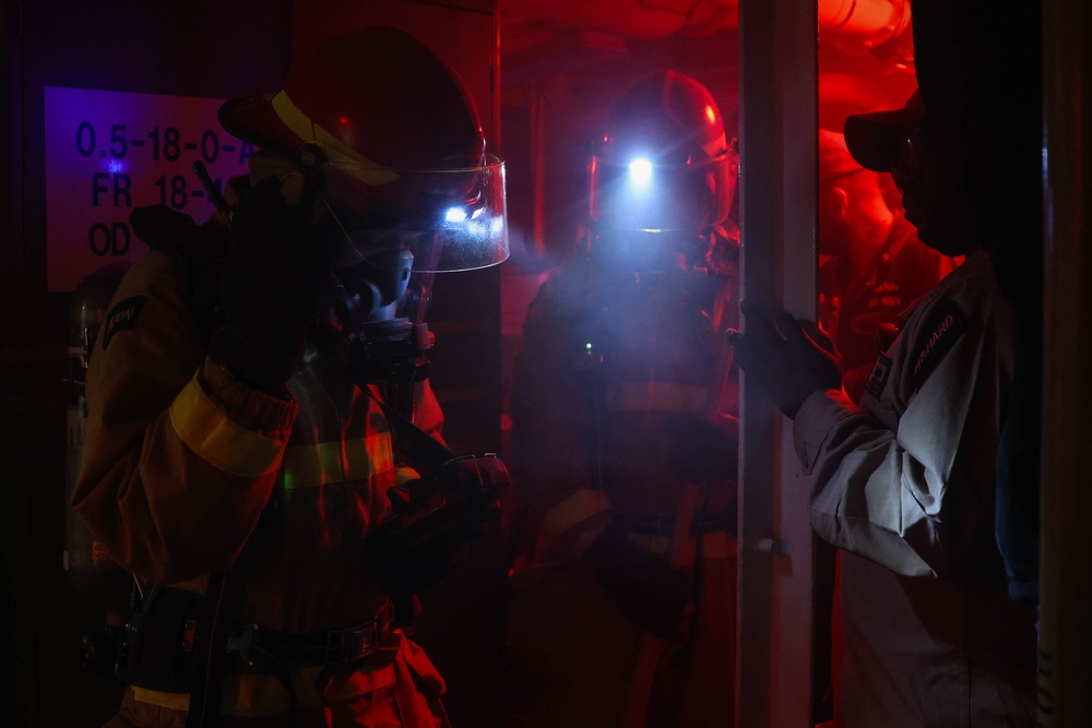 USS Paul Ignatius (DDG 117) Damage Control Drill