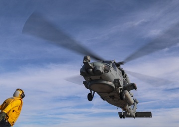 Vertical Replenishment aboard USS Paul Ignatius (DDG 117)