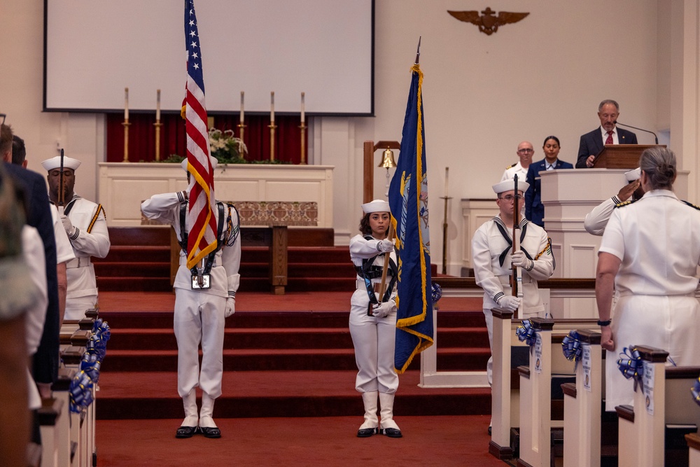 NAS Pensacola Service Members, Civilians  in Navy Gold Star Program's Bells Across America