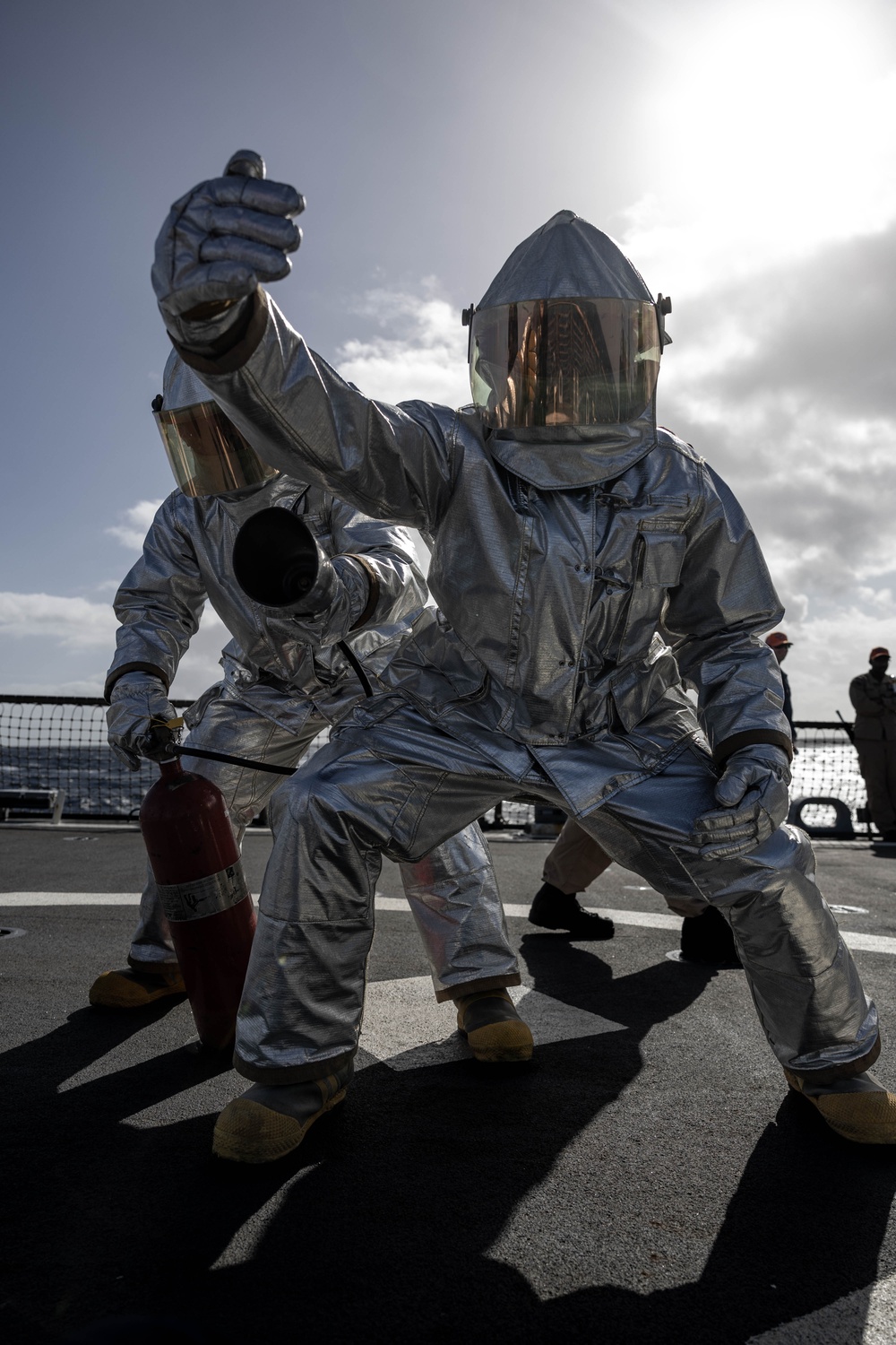 USS Mahan (DDG 72) Aviation Fire Fighting Drill