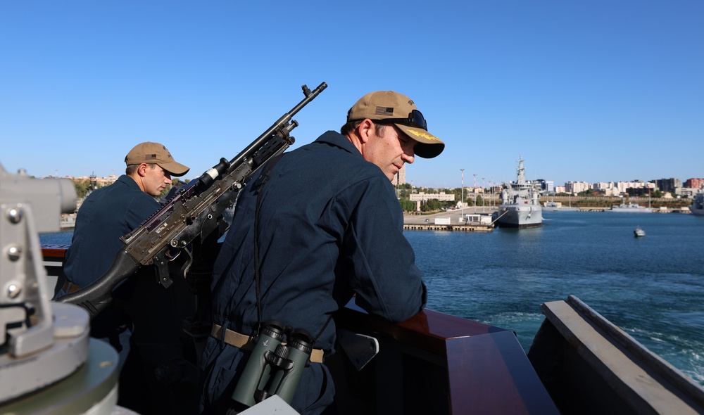 USS Roosevelt Conducts Sea-and-Anchor Evolution in the Gulf of Taranto, Italy