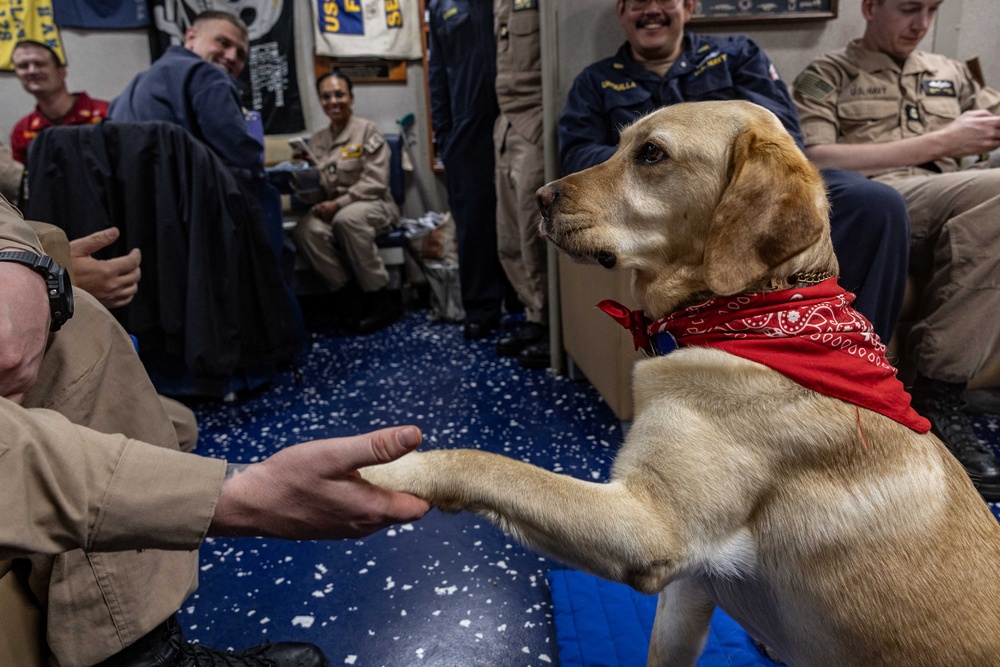 USS Mahan Hosts Capt. Sage