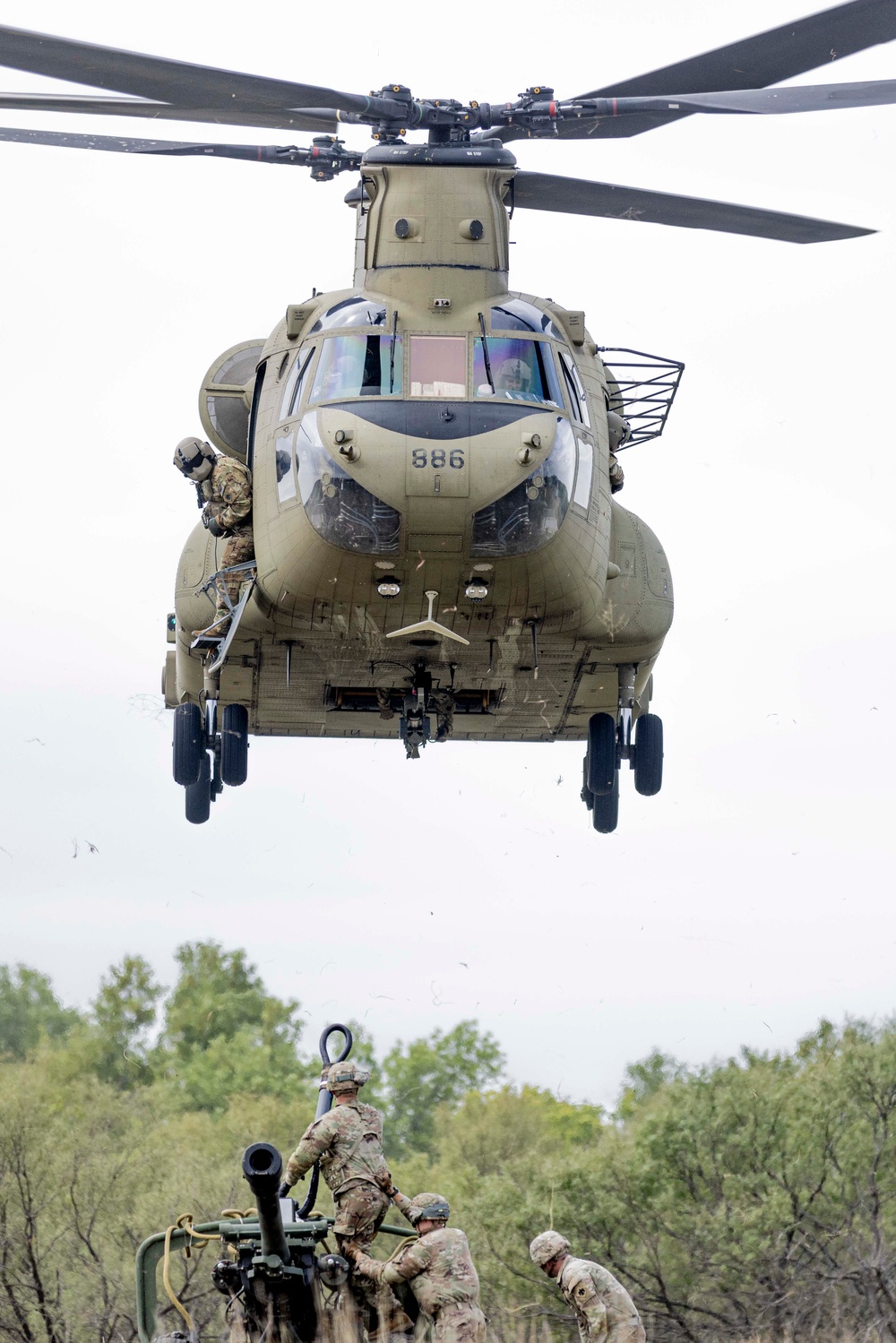 Oklahoma National Guard artillerymen enhance maneuverability