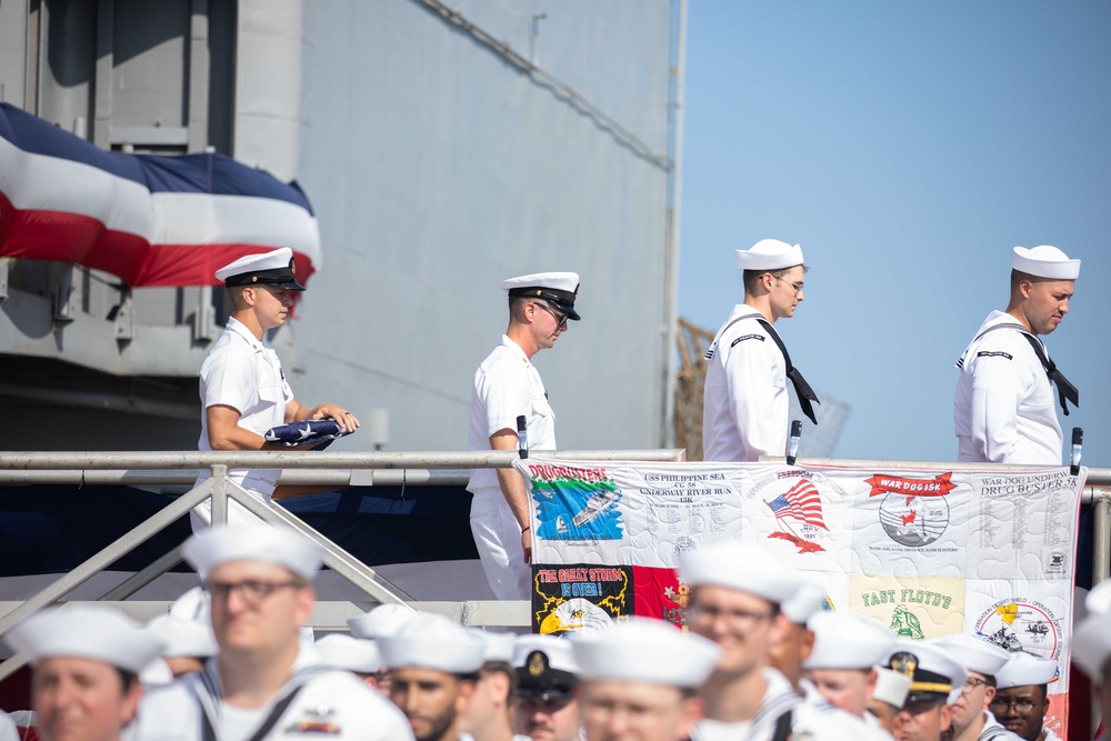 USS Philippine Sea (CG 58) Decommissions After 36 Years of Naval Service