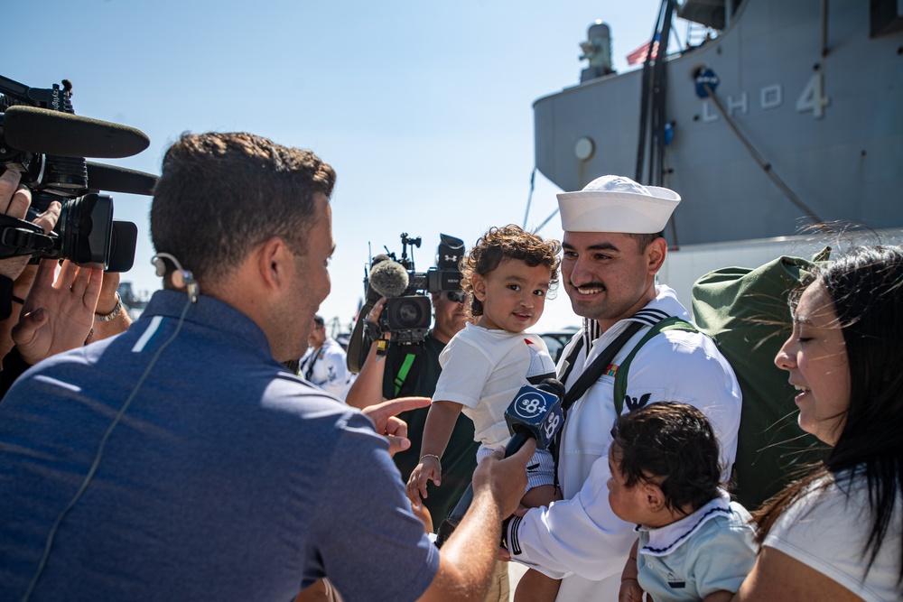 USS America Completes Homeport Change to San Diego