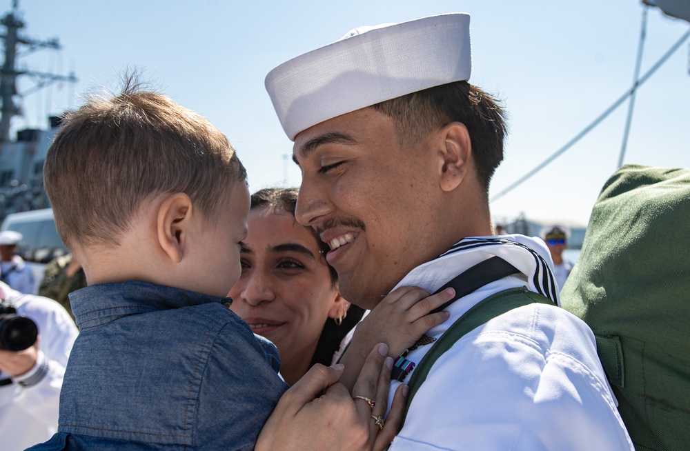 USS America Completes Homeport Change to San Diego