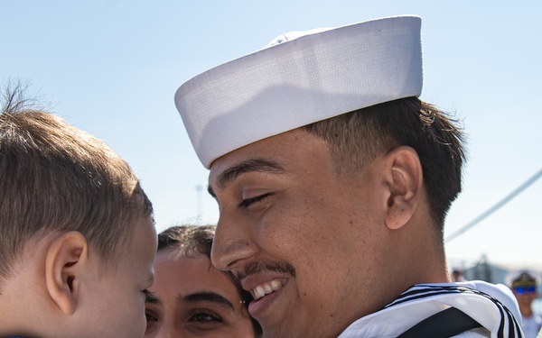 USS America Completes Homeport Change to San Diego