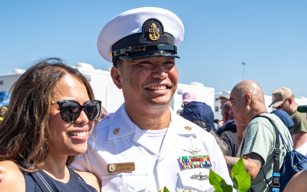 USS America Completes Homeport Change to San Diego