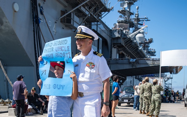 USS America Completes Homeport Change to San Diego