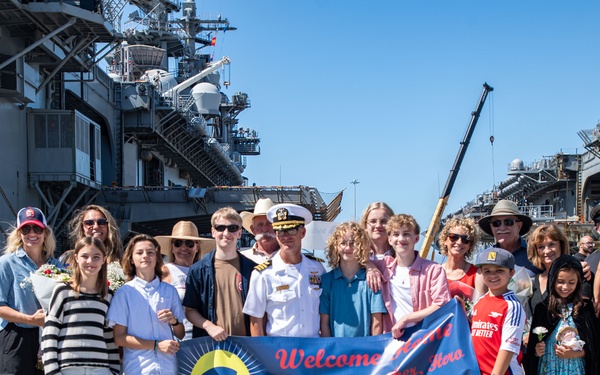 USS America Completes Homeport Change to San Diego