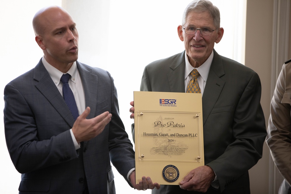 Kentucky employers honored for supporting Guardsmen