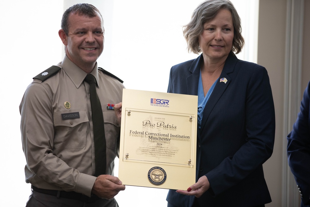 Kentucky employers honored for supporting Guardsmen