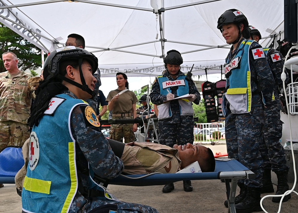 U.S., Thai Forces Collaborate on Humanitarian Aid Skills at Enduring Partners