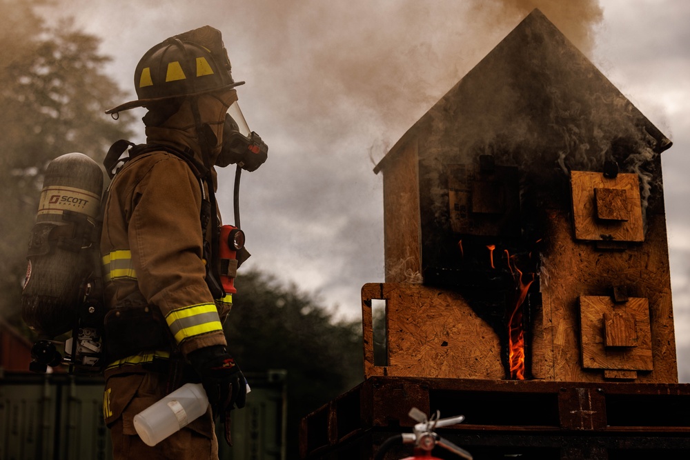 Fire Prevention Week 2025: House Burning Exercise