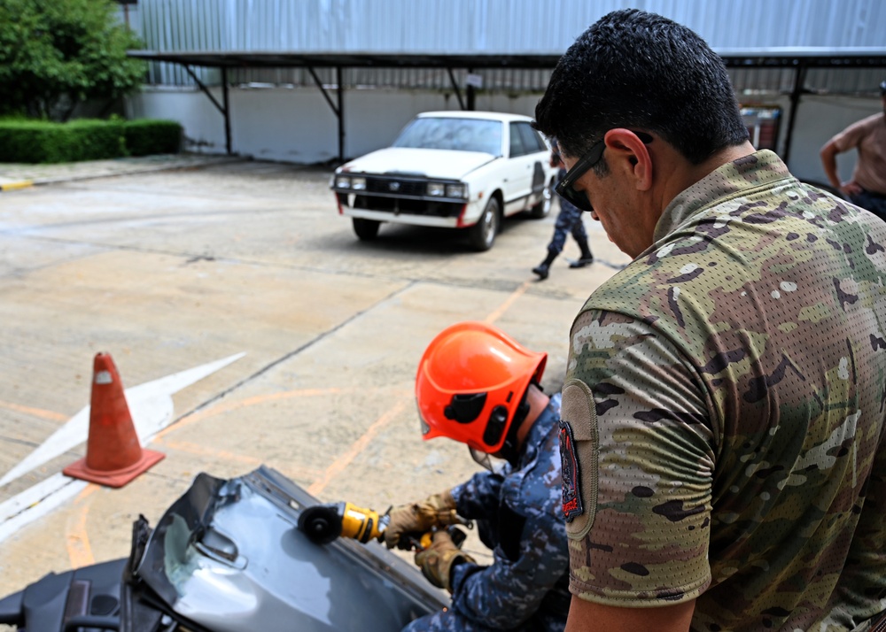 Extrication Training Enhances Joint Rescue Capabilities for Enduring Partners