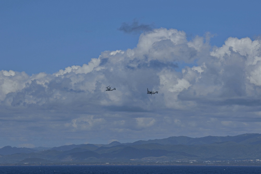 22nd MEU(SOC) | MSPF Conducts Helocast Operations off the Coast of Puerto Rico