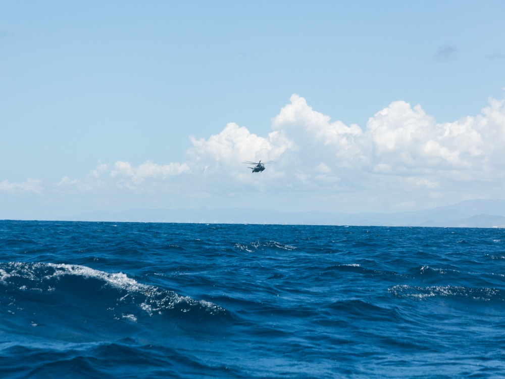 22nd MEU(SOC) | MSPF Conducts Helocast Operations off the Coast of Puerto Rico