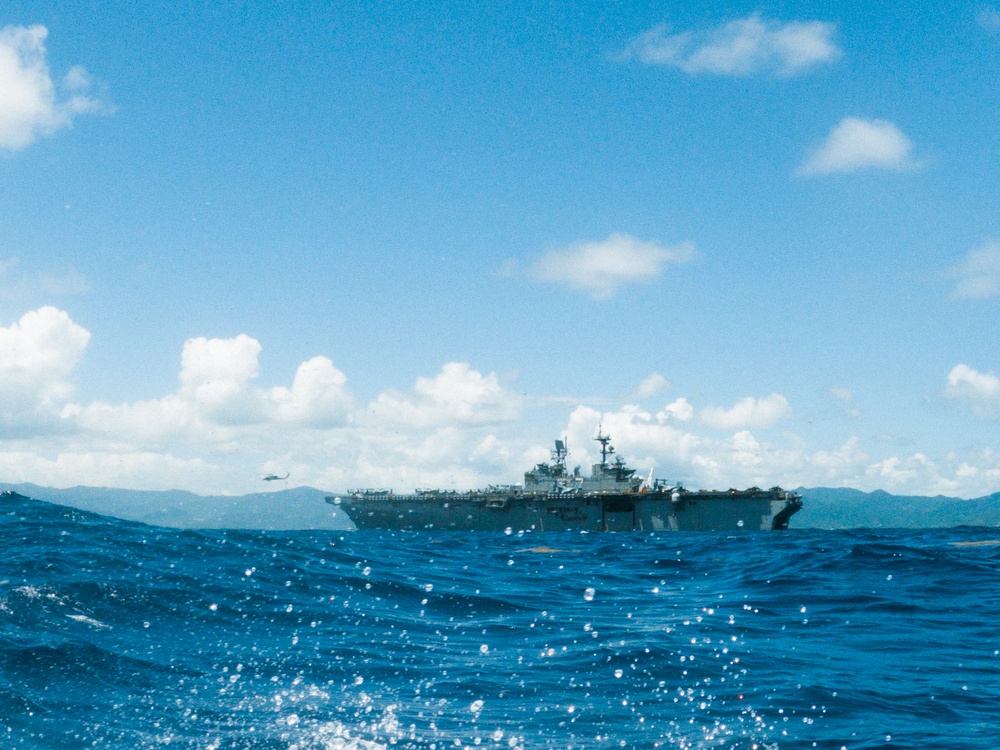 22nd MEU(SOC) | MSPF Conducts Helocast Operations off the Coast of Puerto Rico