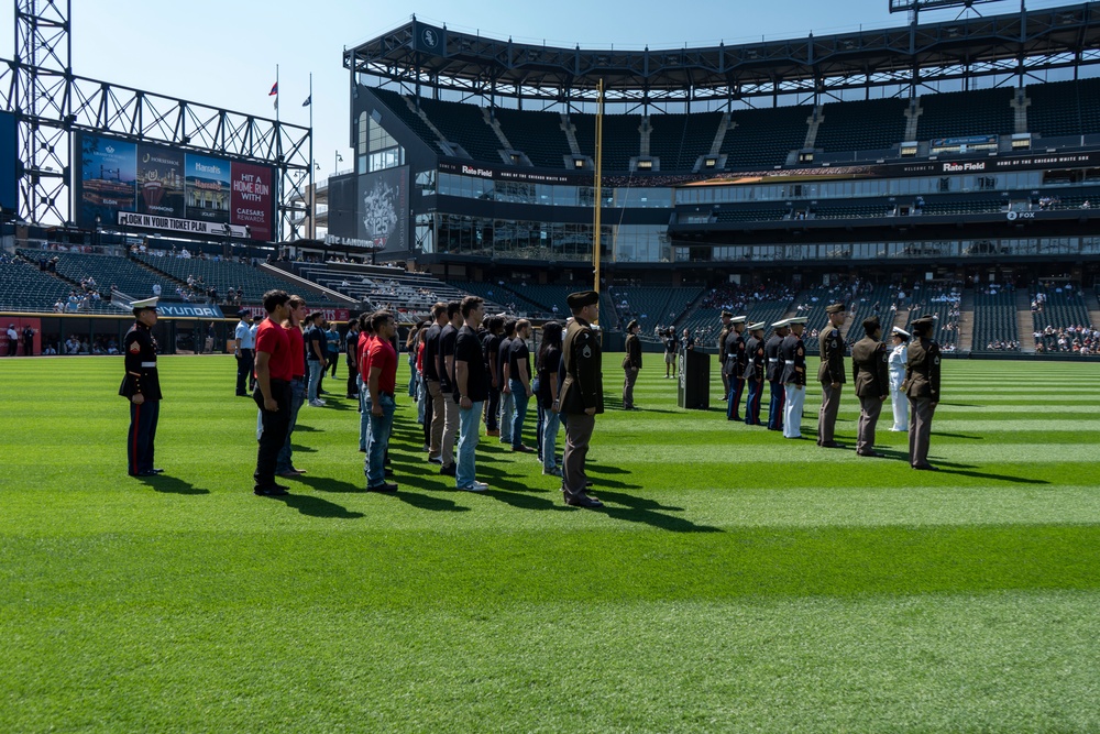 Chicago White Sox Honor September 11th and Applicants Call to Serve