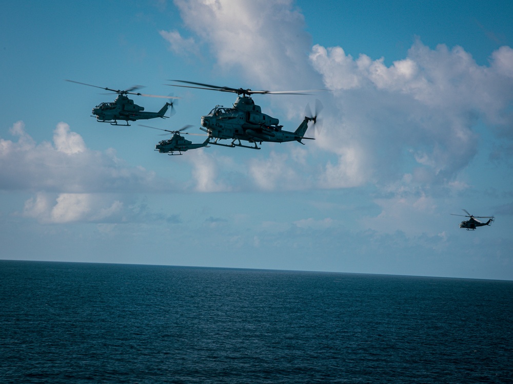 22nd MEU(SOC) | Amphibious Operations Training in Southern Puerto Rico