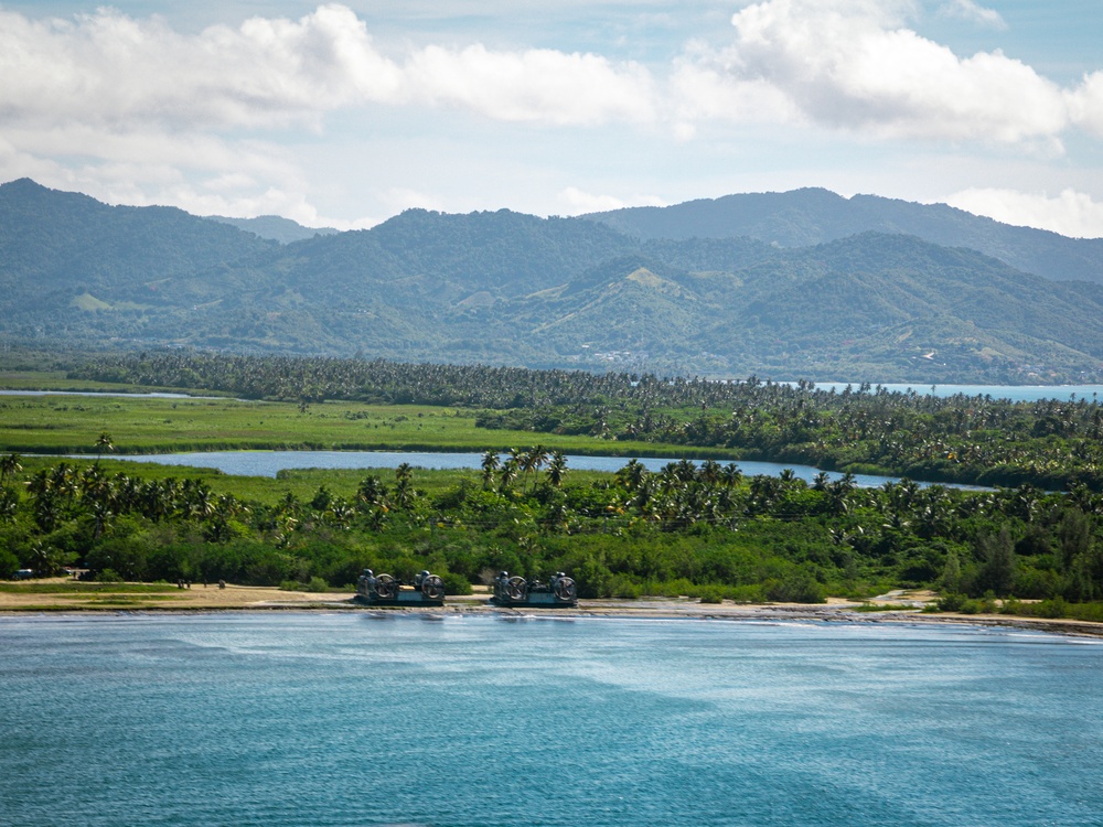 22nd MEU(SOC) | Amphibious Operations Training in Southern Puerto Rico