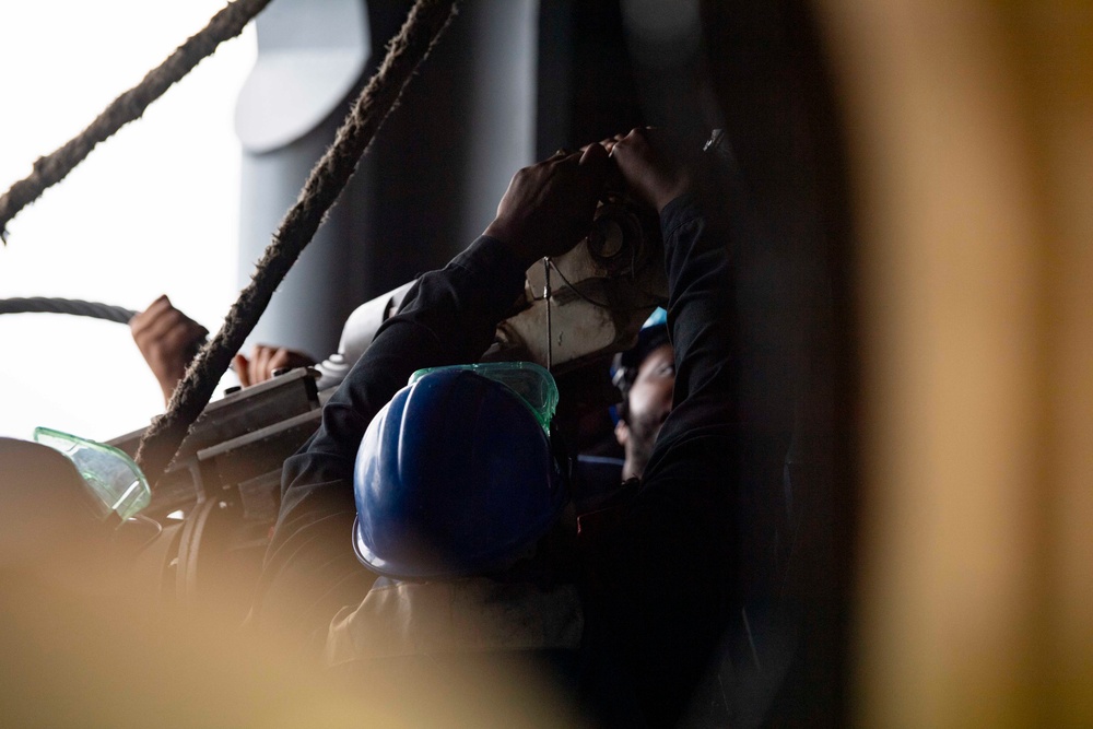 Boxer, BAP TACNA Conduct Underway Replenishment