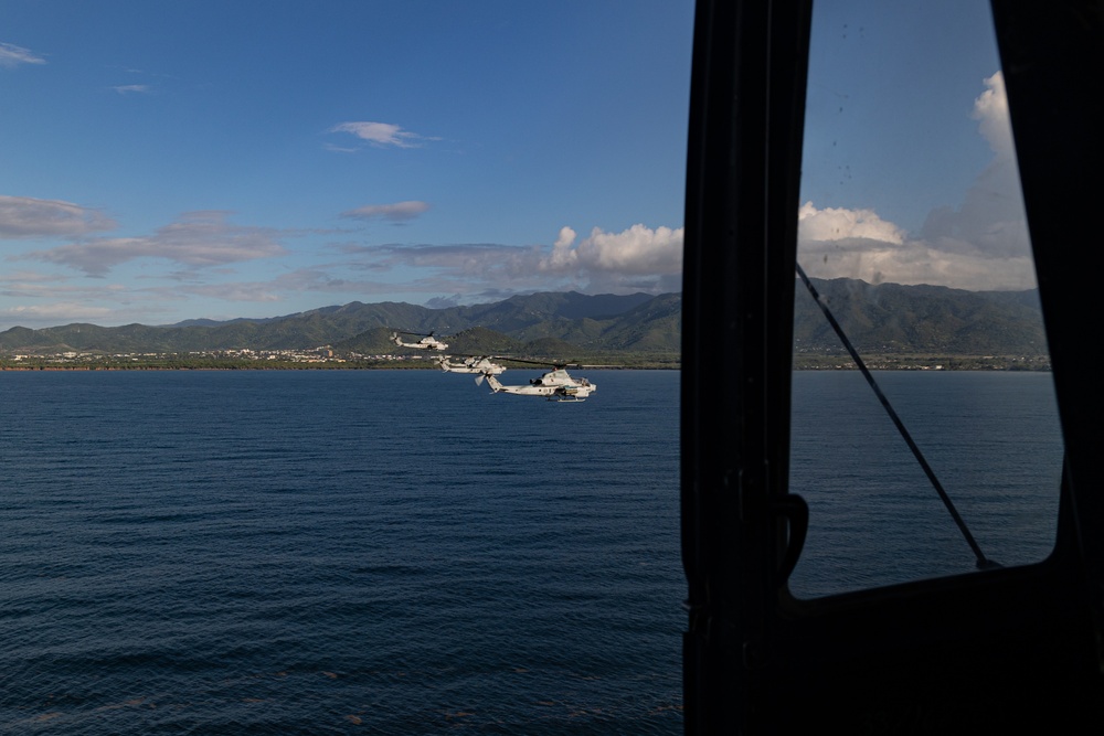 22nd MEU(SOC) | Amphibious Operations Training in Southern Puerto Rico