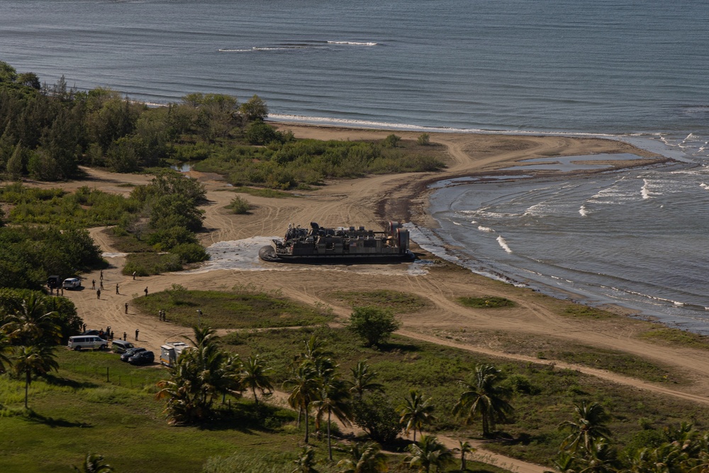 22nd MEU(SOC) | Amphibious Operations Training in Southern Puerto Rico