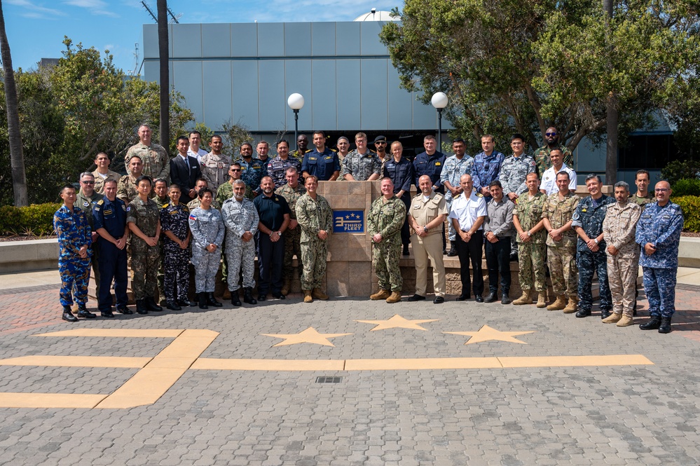 Naval Command College Visits C3F