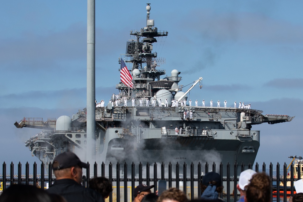 USS America (LHA 6) Completes Homeport Shift to San Diego