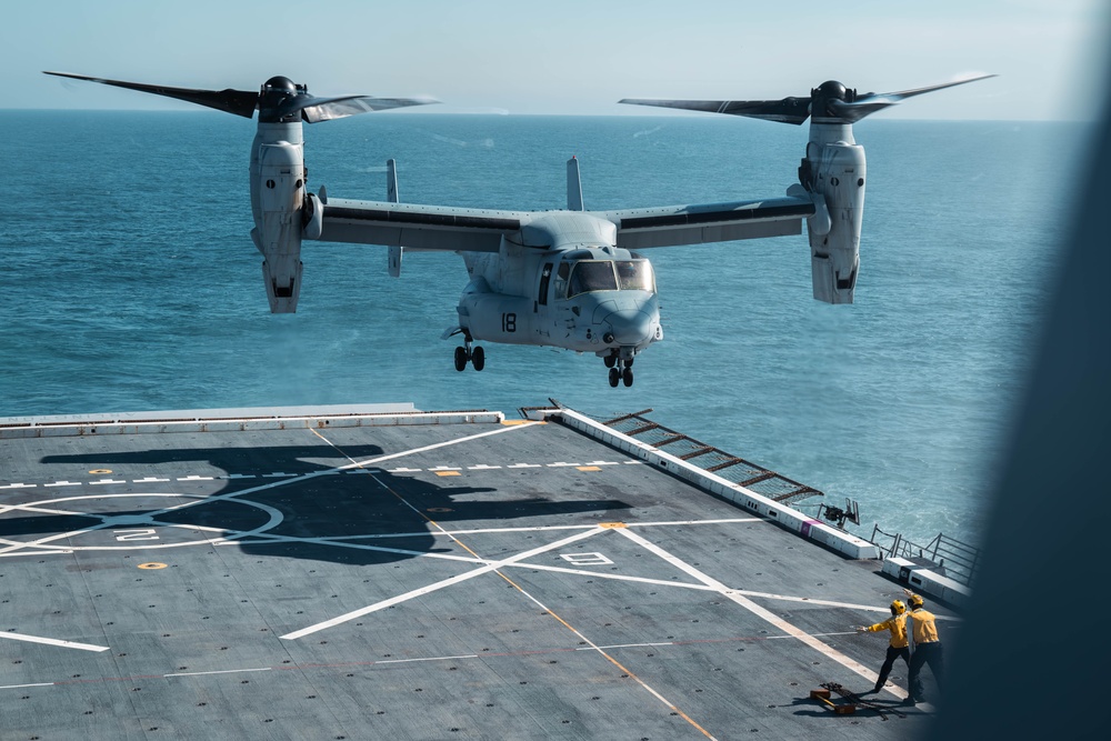 U.S. Marines Disembark USS Arlington (LPD 24) to Conduct an Amphibious Assault During UNITAS 2025