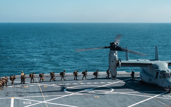 U.S. Marines Disembark USS Arlington (LPD 24) to Conduct an Amphibious Assault During UNITAS 2025