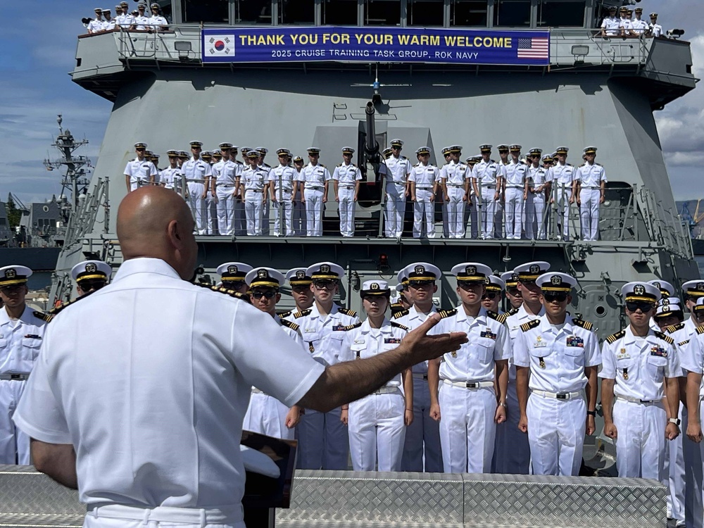 JBPHH Commander Visits ROKS Hansando