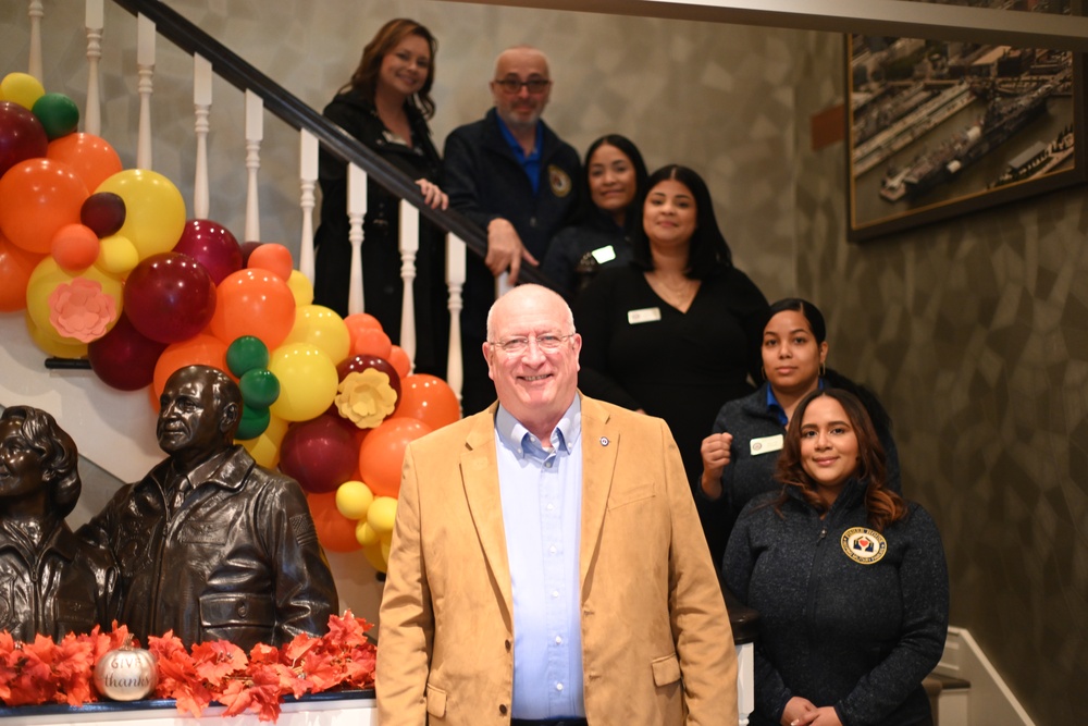 Foundation President Joins Alaska Fisher House for Annual Event