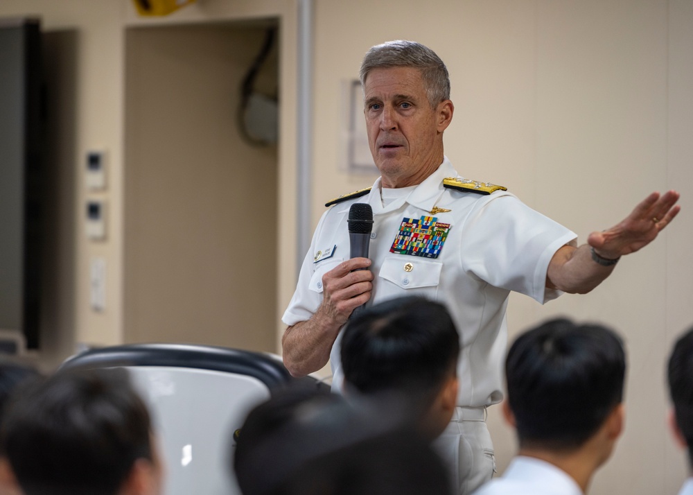 COMPACFLT Visits ROKS Hansando in Pearl Harbor