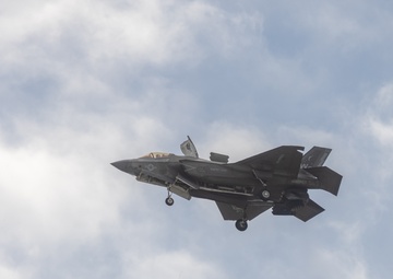 America’s Airshow 2025 Day 1: F-35B Lightning II Demo