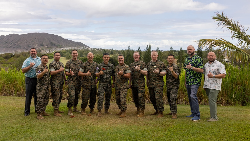 ROKMC and MARFORPAC G-6 C2 Staff Talks