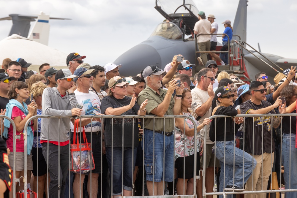 America’s Airshow 2025 Day 1: Silent Drill Platoon Performs