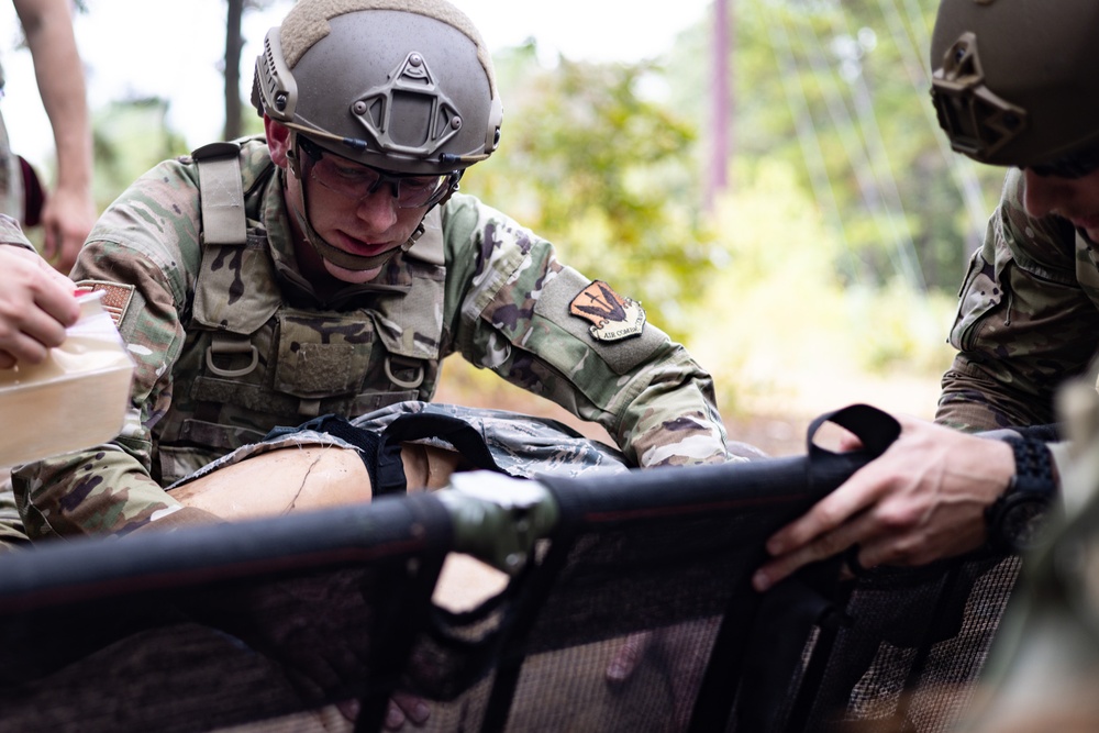 Combat Life Saver (CLS)