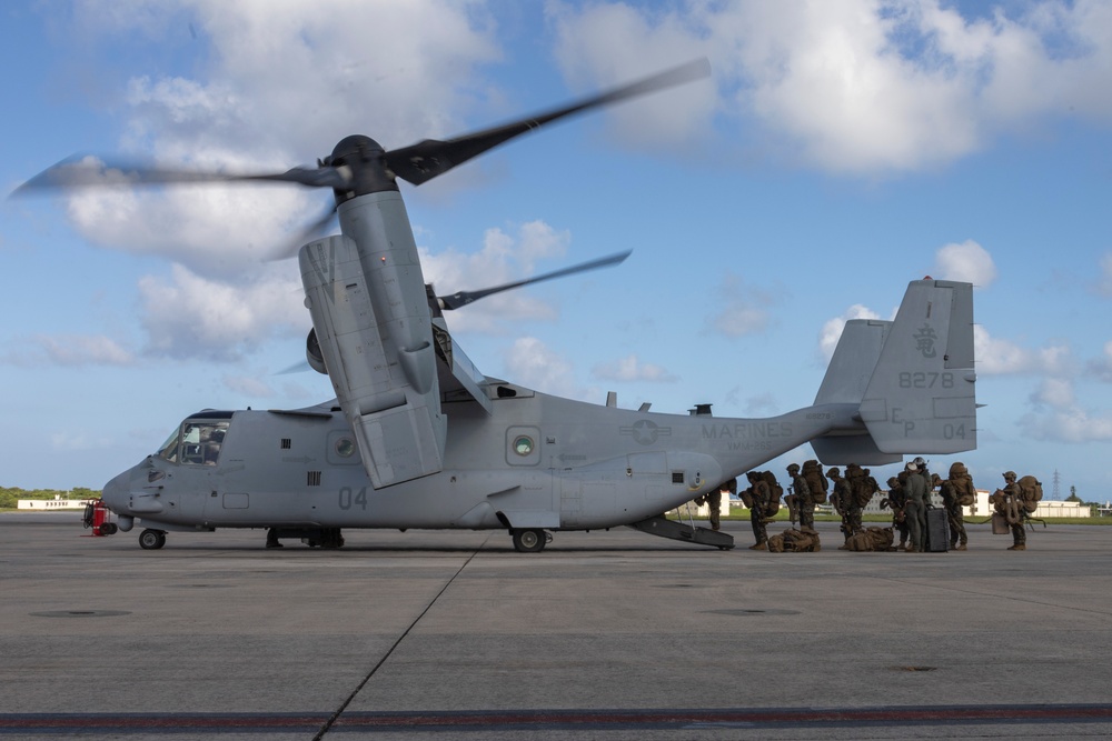 31st MEU | BLT 1/7 depart MCAS Futenma during Flight Operations