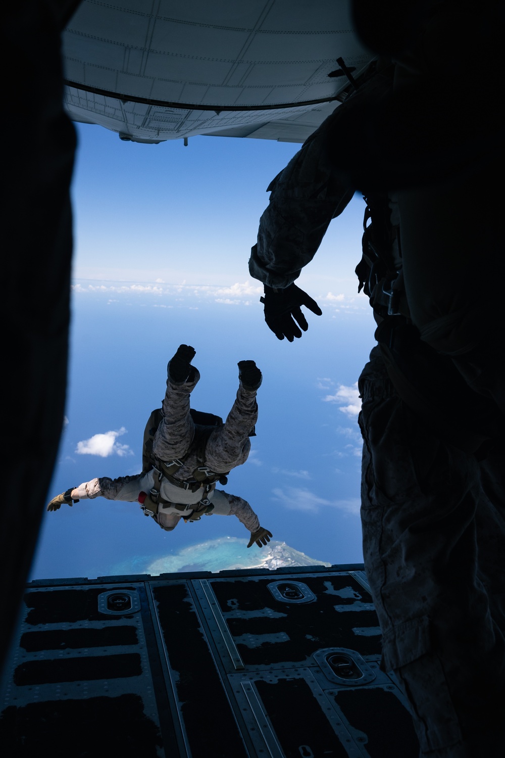 31st MEU | Parachute Operations