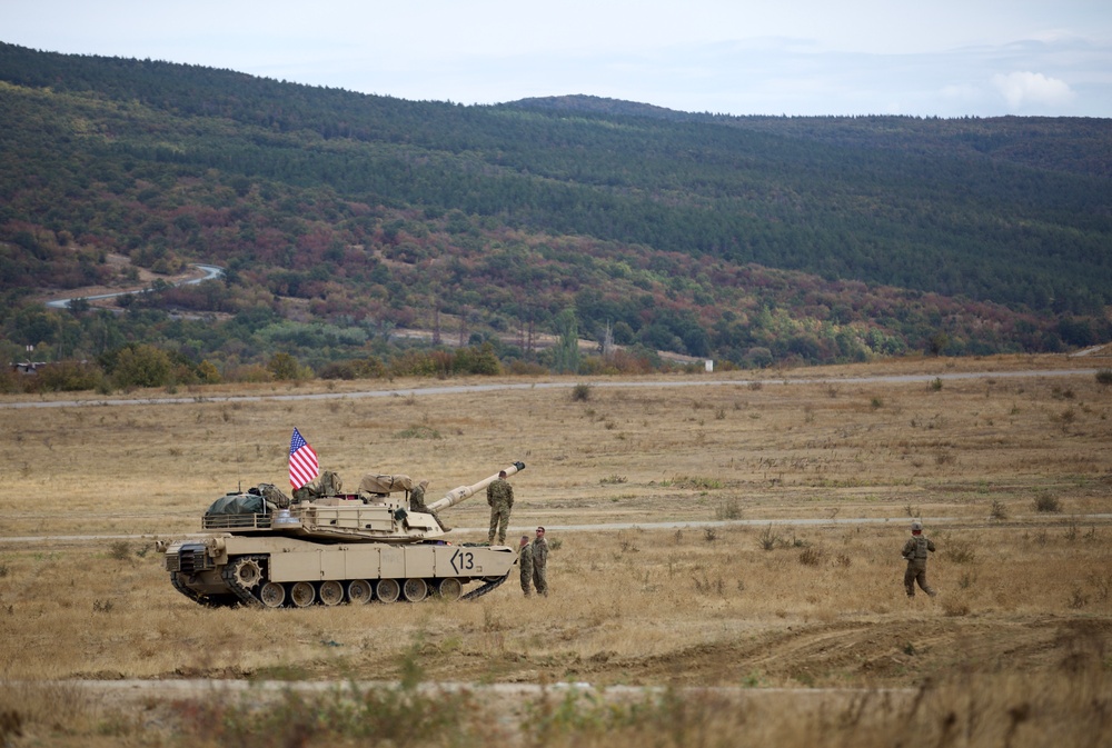 1st ABCT, 1st Infantry Division, M1A2 Table III Gunnery at Novo Selo Training Area