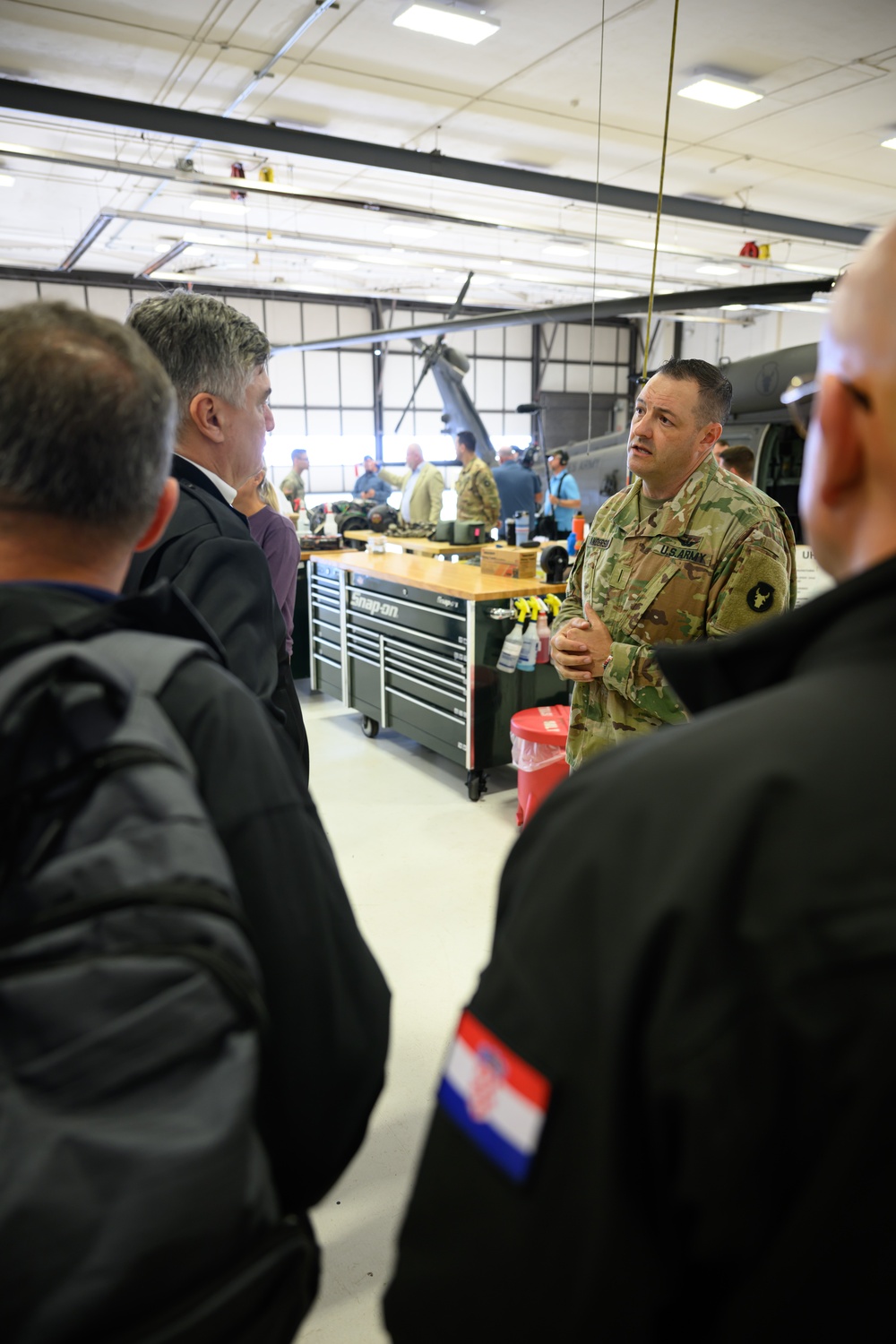 Croatian president visits Minnesota National Guard aviators
