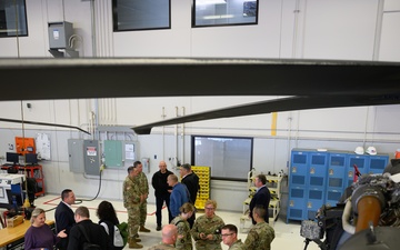 Croatian president visits Minnesota National Guard aviators